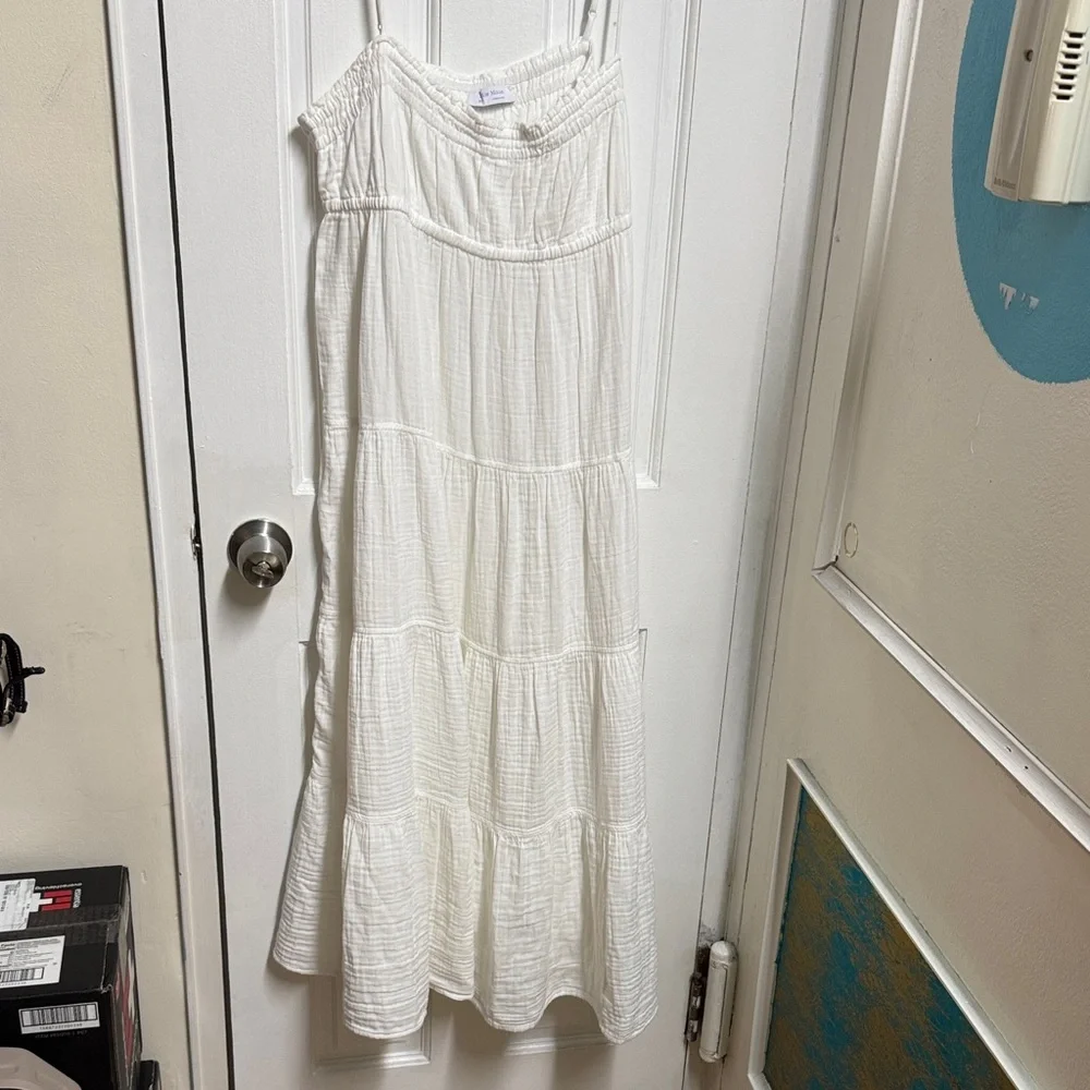 Little Moon Ivory Maxi Dress - Picture 1 of 6